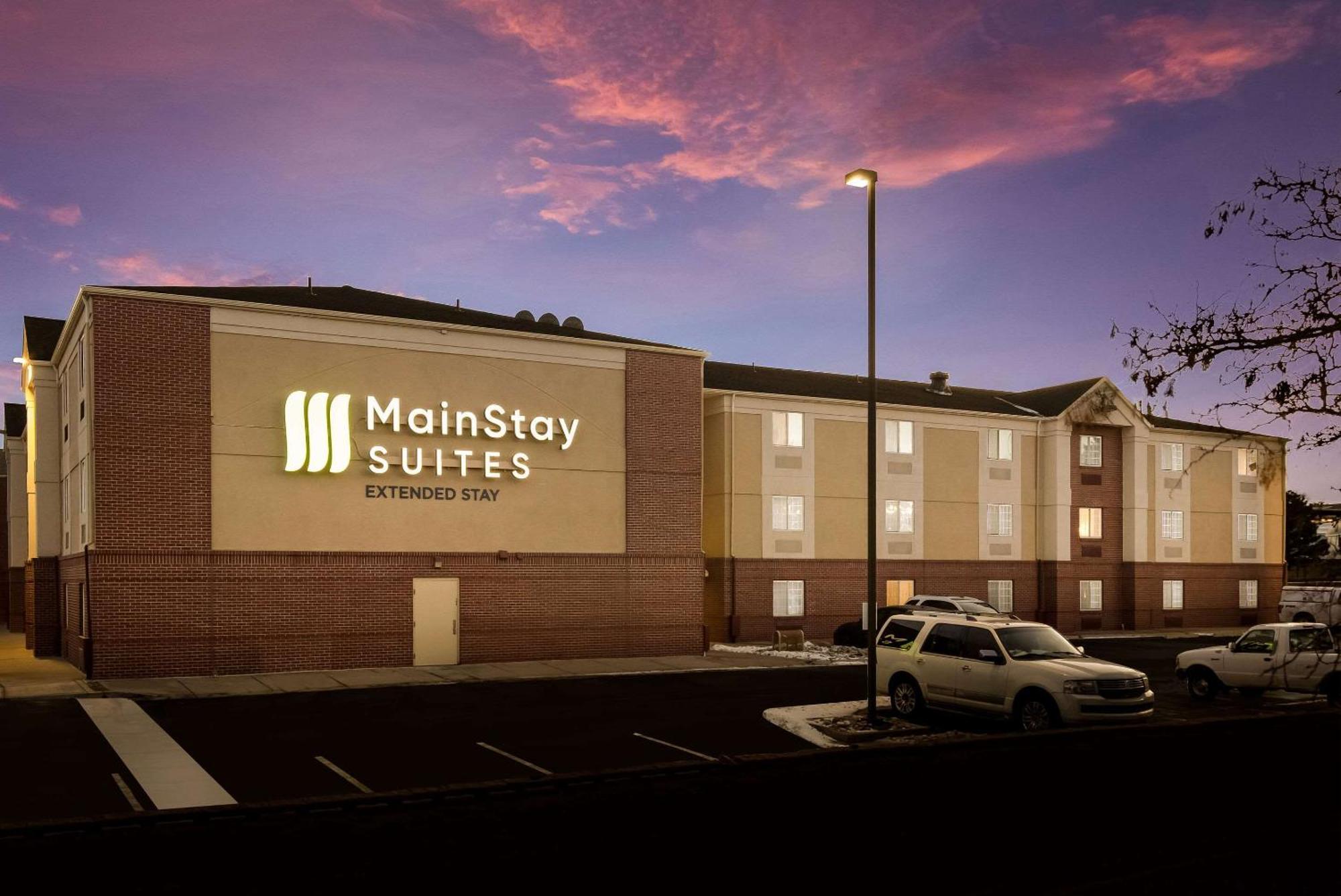 Mainstay Denver Tech Center 3*